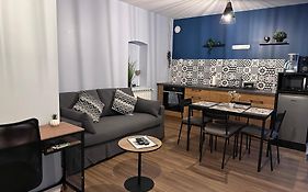 Duplex Cosy Hyper Centre